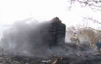 В деревне Волховского района горел дом