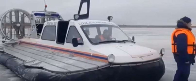 Спасатели мониторят Ладожское озеро