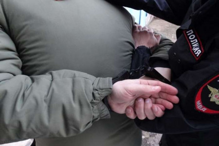Полицией задержан мужчина, ранивший ножом своего сына