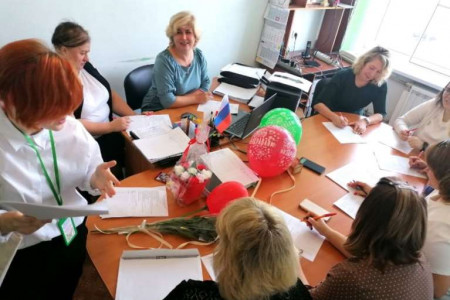 День учителя в Гостинопольской школе
