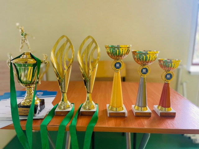 Чемпионат по теннису выявил лучших игроков Волховского района