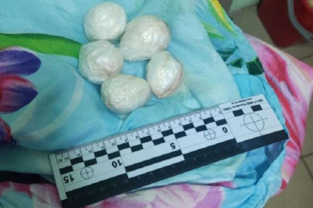 Более 600 грамм мефедрона нашли полицейские при обыске в квартире