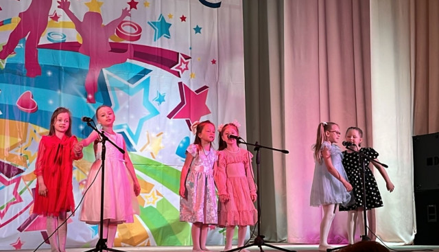 Ладога собрала друзей на фестивале детской песни