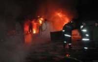 Ночной пожар в деревне Новая