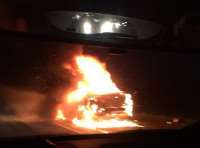 Ночью на трассе Кола горел легковой автомобиль
