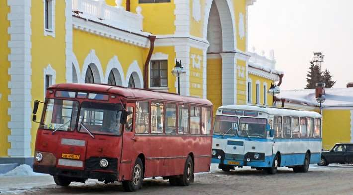 Расписание движения автобусов по городу Волхов и пригородам