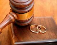 По иску прокурора фиктивный брак расторгнут
